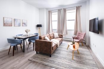 Chic 1BD with Rooftop W/D in Unit Downtown, New York (fotografie 2)