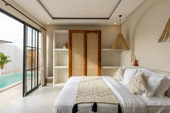 Modern Luxe 2BD w/Cinema + Pool, Dalung (photo 2)
