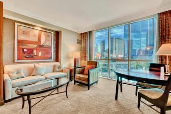 No Resort Fee - Strip Views, Pools & Parking, Las Vegas (photo 5)