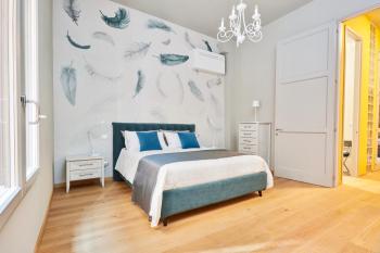 Central and Comfy Apartment free Netflix and Disney plus, Bologna (Foto 4)