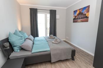 Supreme City Dream mit Terrasse und Parkplatz - 110m², Drážďany (fotografie 3)