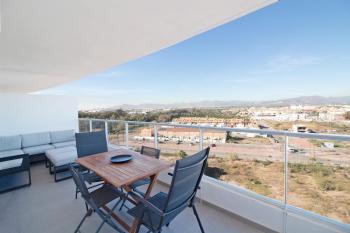 Global Properties, Apartamento con terraza y vistas al mar y a la montaña, Canet de Berenguer (foto 2)