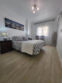 3BR Top Floor Apartment Vialia La Unión Metro, Málaga (photo 5)