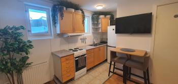 Studio apartment near metro and forest!, Sztokholm (zdjęcie 5)