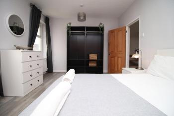 Parking | 2BR | Luxurious, Cardiff (Foto 5)
