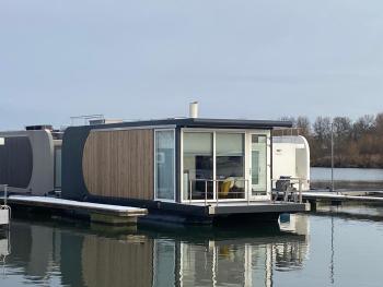 Houseboat Trinidad, Maastricht (foto 2)