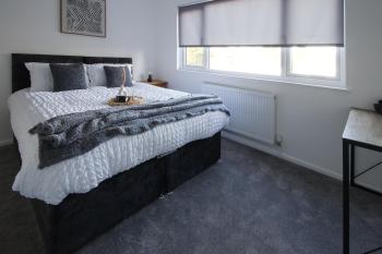 Contractors, Medical staff, Relocators, Families- 5 Bedroom 3 bathroom house- 2min walk to L&D, Luton (fotografie 3)