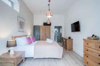 Suite 12 - Sleeping Giant Hotel - Pen Y Cae Inn, Брекон (фото 2)