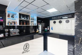 Hotel Boutique 5 - Free parking - Free breakfast - Free internet - EVSE, Sofia (Foto 2)