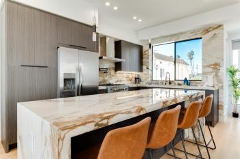 Brand New Modern 9 Bedroom Compound in Pickfair Village, Los Angeles (fotografie 5)
