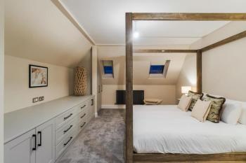 3BR Retreat, Allocated Parking, Private Garden - By Tempstay, Windsor (zdjęcie 4)