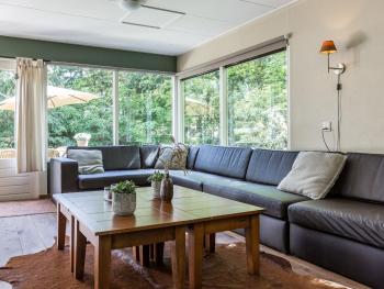 Home with lots of privacy, in the forest, De Bult (photo 3)