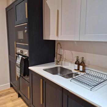 Home at Highgrove - Private Garden & Parking, Reading (zdjęcie 3)