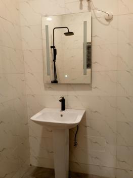Inviting 2-Bed Apt with Parking in Ifako-Ijaiye, Lagos (photo 5)