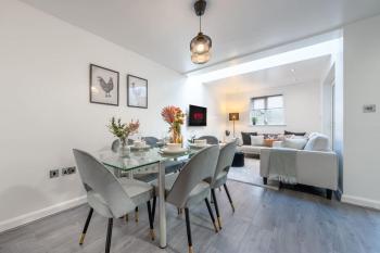 4 beds - 20 min to Central, Londres (photo 2)