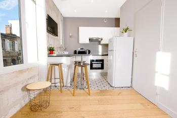 Magnifiques Appartements Climatises En Plein Coeur Des Chartrons, Bordeaux (Foto 2)