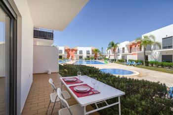 TAC - Pêra Gardens Villa, Pêra (Foto 3)