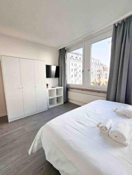 Downtown Deluxe Studio with Queen Bed BE-15, Curych (fotografie 3)