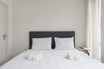 Urban Oasis with Queen Bed and View BE-24, Zurych (zdjęcie 4)