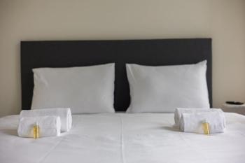 Urban Oasis with Queen Bed and View BE-24, Zurych (zdjęcie 5)