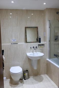 Centrally located 1BR Apt near Edg Cricket, University of Bham, Priory Hospital & Cannon Hill Park, Birmingham (fotografie 3)