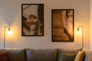 Tirana Cityscape 3- Vibrant Modern Apartment, Tirana (photo 5)