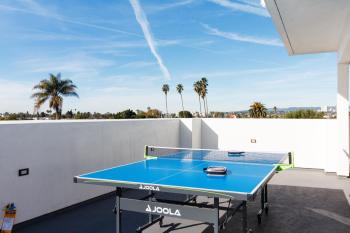 Brand New Modern 4 Bedroom House Pickfair Village, Los Angeles (fotografie 3)