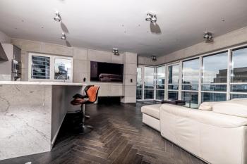 Black Pearl - Amazing City View, 130 sqm, Varsovie (photo 2)