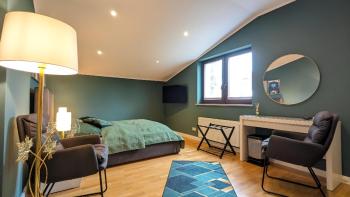 3 ROOMS - Zimmervermietung nähe Flughafen BER - gratis WLAN, Parken & Netflix, Berlin (photo 5)