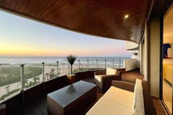 Marina Breeze - Ocean and Mosque View, Casablanca (photo 3)