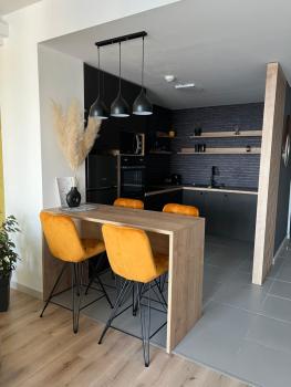 Peak Perspective 32nd Floor Apartment Spa&Fitness Access, Skopje (photo 2)