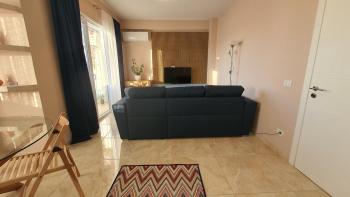 SKY Apartment, Tirana (photo 2)