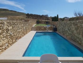 Azure, Għarb (foto 4)