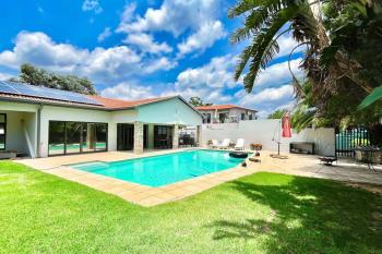 Luxurious, spacious & central, Sandton (photo 5)