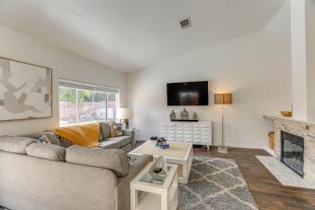 Spacious Las Vegas Home with Private Pool and Hot Tub, Las Vegas (foto 5)
