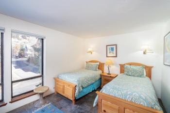 Condo with great ski access and heated garage, Telluride (zdjęcie 5)