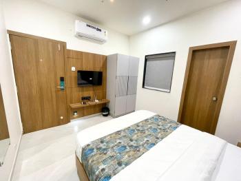 Hotel Royal Elite, Rajkot (photo 3)