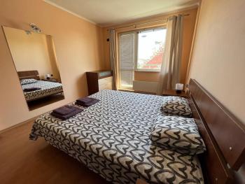 Lovely spacious 3BR just outside of city centre, Sofía (foto 4)