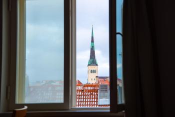 AirHome - Tower Apartment, Tallinn (photo 4)