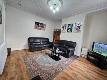 Spacious two bedroom house, parking and WiFi, Leeds (Foto 3)