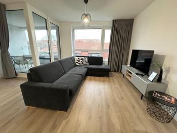 New apartment near Tipos Arena, free parking, Danubius One building, Bratislava (fotografie 5)