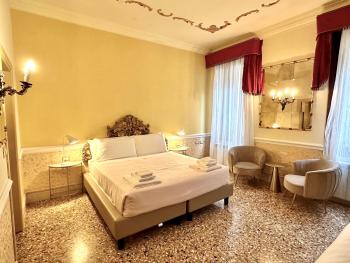 Casa Alla Fenice, Venezia (foto 2)
