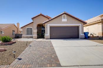 Las Vegas Home with Covered Patio about 5 Mi to Strip!, Las Vegas (foto 3)