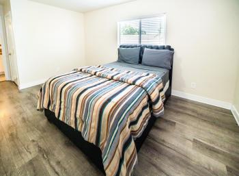 Large 2 levles 5 bedroom with 3 bathroom and 2 parking, Los Angeles (fotografie 4)