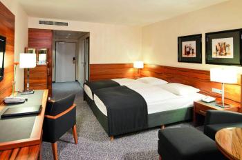 Maritim Hotel München, Munich (photo 3)
