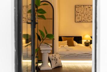 Molly House-Nanjing West Road Townhouse near subway,Two room types,Near People's Square,Jing'an Temple, Shanghai (foto 2)