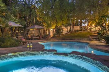 Villa Greens- 5,700sf Luxury Las Vegas Pool, Las Vegas (zdjęcie 3)