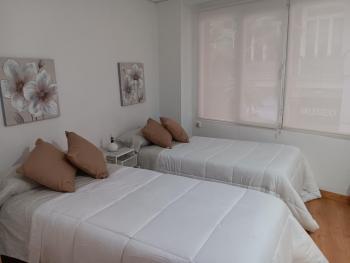 Apartamento para cuatro Huspedes Amplio y Cntrico Ciutat Vella, Valencie (fotografie 3)