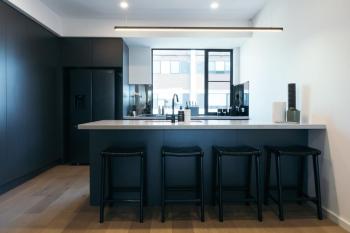 Lusso - Rooftop Views 3BR 3BTH 4 Level Townhouse, Adelaide (foto 4)