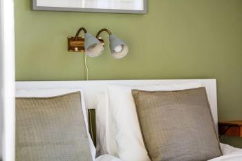 Retro Retreat with Modern Comforts, Stockholm (photo 4)